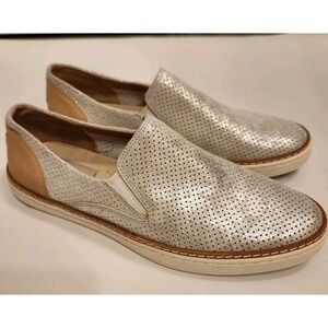 Ugg Adley Perf Casual Comfort Silver Metallic Loafer Slip on Sneakers‎ 8.5